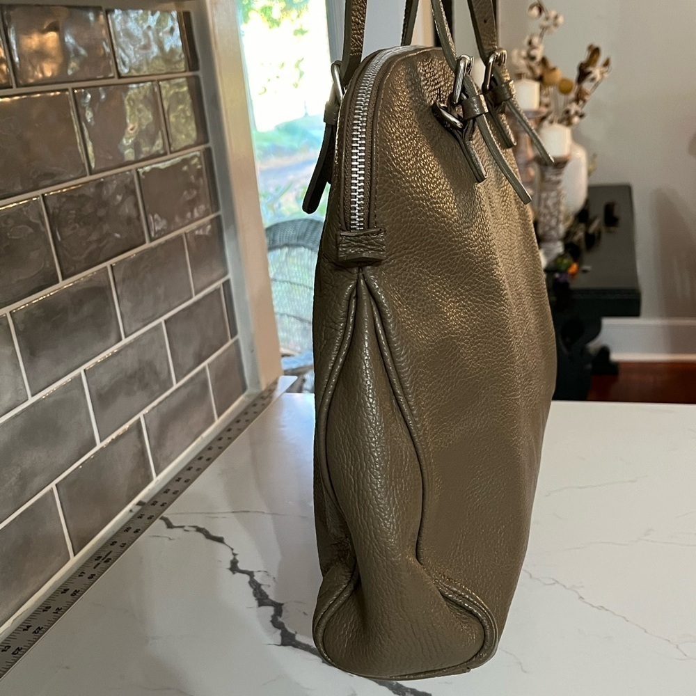 Valentina Italia Olive Pebbled Leather Shoulder Tote Bag Contemporary Minimalist - Picture 4 of 14